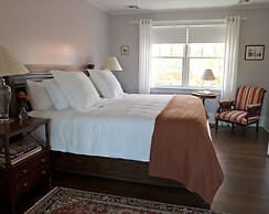Bridgehampton Inn