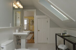 Liberty Hill Inn
