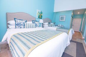Blue Lagoon Hotel & Marina