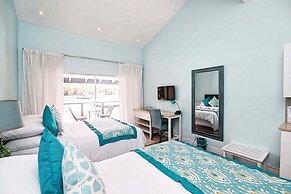 Blue Lagoon Hotel & Marina