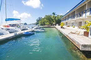 Blue Lagoon Hotel & Marina