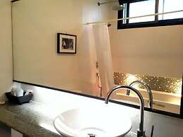 296 The Radtanaiya Residence
