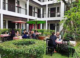 296 The Radtanaiya Residence