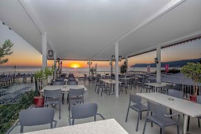 Armas Beach - All Inclusive