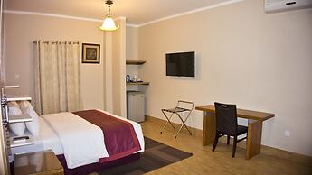 Tropical Enclave Hotel