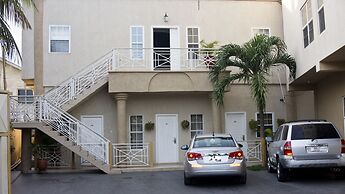 Tropical Enclave Hotel