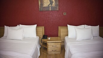 Tropical Enclave Hotel