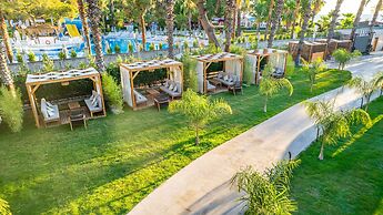 Rose Garden Premium Hotel