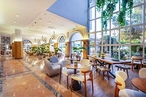 Rose Garden Premium Hotel