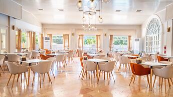 Rose Garden Premium Hotel