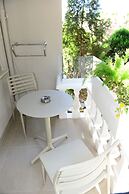 Rose Garden Premium Hotel