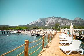 Rose Garden Premium Hotel