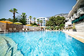 Rose Garden Premium Hotel