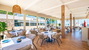 Rose Garden Premium Hotel