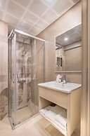 Rose Garden Premium Hotel