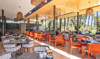 Rose Garden Premium Hotel