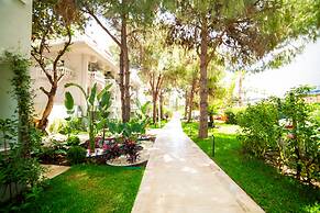 Rose Garden Premium Hotel