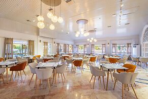 Rose Garden Premium Hotel