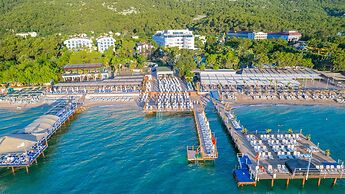 Rose Garden Premium Hotel