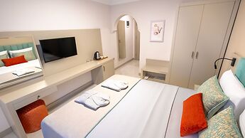 Rose Garden Premium Hotel