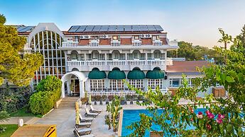 Rose Garden Premium Hotel