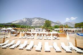 Rose Garden Premium Hotel