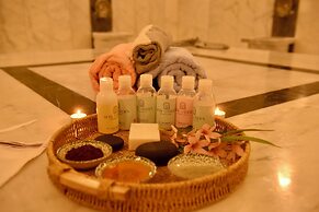 Rose Garden Premium Hotel