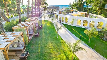 Rose Garden Premium Hotel