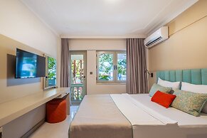 Rose Garden Premium Hotel
