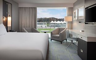 Hilton Southampton - Utilita Bowl