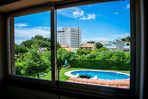 Carcavelos Surf Hostel