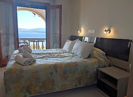 Dionysos Apartments