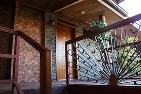 B & B Comfy Inn