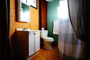 B & B Comfy Inn