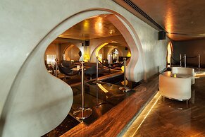 The Art Hotel & Resort