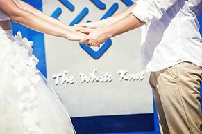 The White Knot Koh Chang