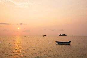 The White Knot Koh Chang