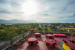 Pratama Hotel and Convention