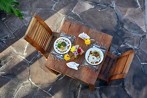 Avery Le Nixsun Villas by Waringin Hospitality