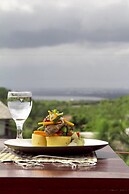 Avery Le Nixsun Villas by Waringin Hospitality