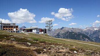 Venet Gipfelhütte