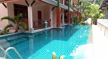 Haad Yao Resort