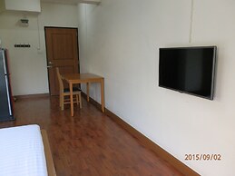 Sandy Serviced Apartment