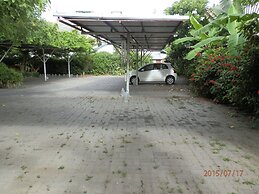 Sandy Serviced Apartment