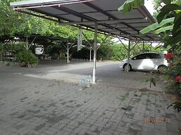 Sandy Serviced Apartment