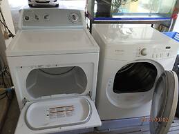 Sandy Serviced Apartment