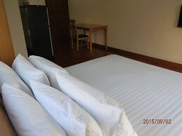 Sandy Serviced Apartment