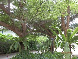 Sandy Serviced Apartment