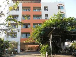 Sandy Serviced Apartment