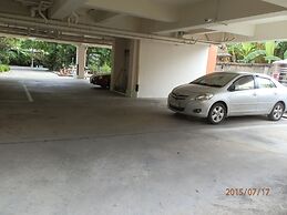 Sandy Serviced Apartment